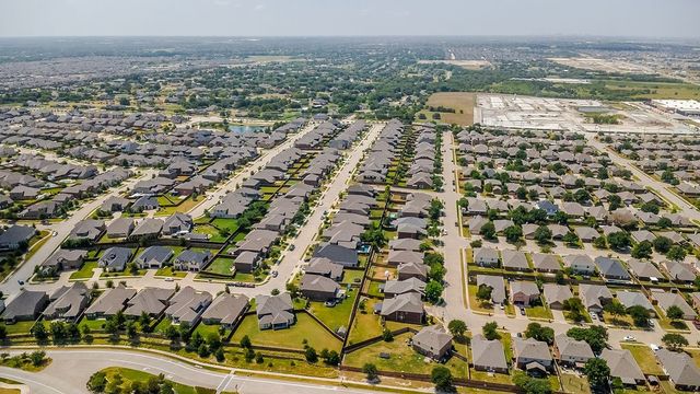 700 Lawndale Street, Celina, TX 75009