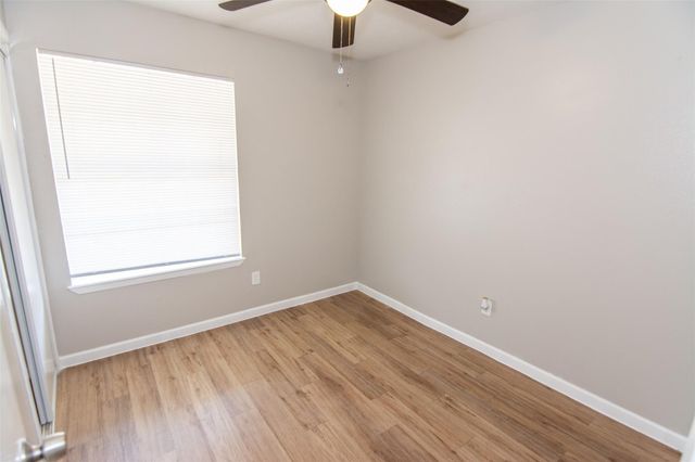 2430 Avilion Court, Pearland, TX 77584