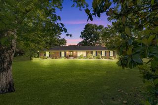 5227 John Hagar Rd, Hermitage, TN 37076