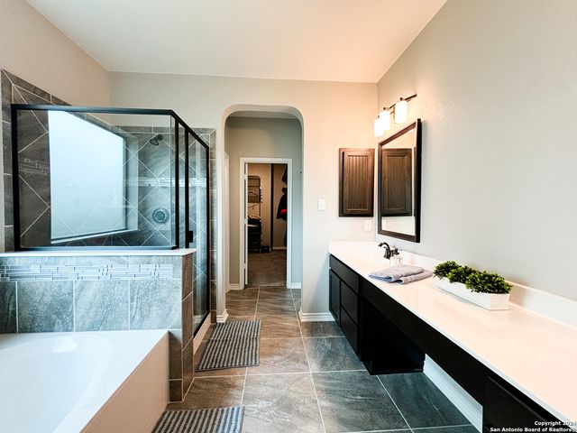 8134 Emmeline Dr,, Boerne, TX 78015
