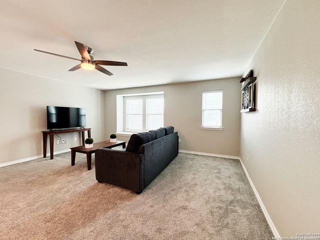 8134 Emmeline Dr,, Boerne, TX 78015