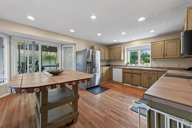 7640 Douglas Drive N, Brooklyn Park, MN 55443