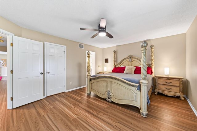 7640 Douglas Drive N, Brooklyn Park, MN 55443