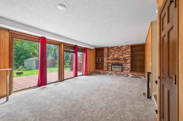 7640 Douglas Drive N, Brooklyn Park, MN 55443