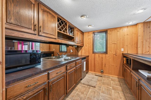 7640 Douglas Drive N, Brooklyn Park, MN 55443