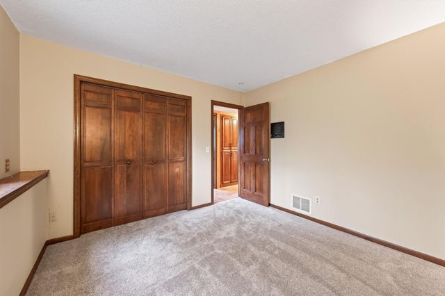 7640 Douglas Drive N, Brooklyn Park, MN 55443