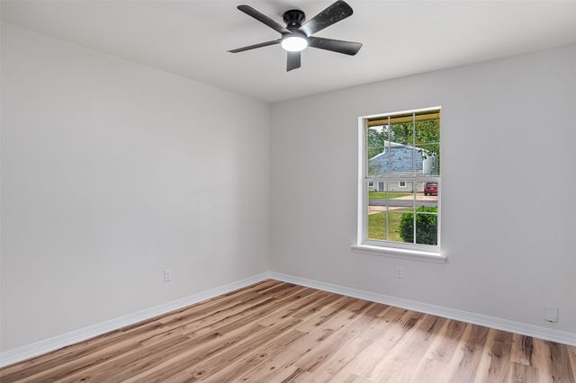 6857 Soda Point Drive, Shreveport, LA 71107