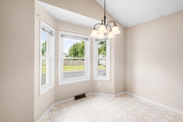 1501 WHITBURN DR, Columbia, MO 65203