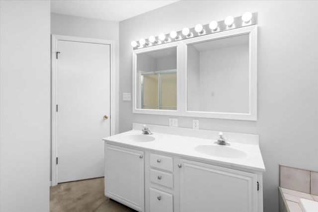 1501 WHITBURN DR, Columbia, MO 65203