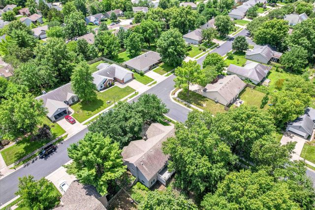 1501 WHITBURN DR, Columbia, MO 65203