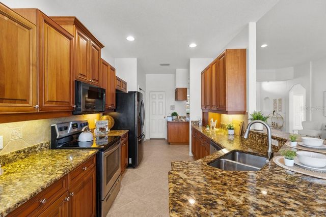 3927 WHISPERING OAKS DRIVE, North Port, FL 34287