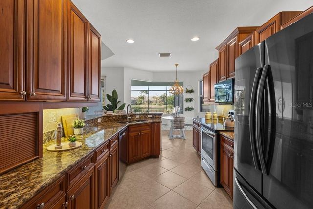3927 WHISPERING OAKS DRIVE, North Port, FL 34287