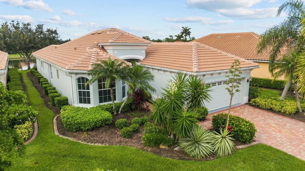 3927 WHISPERING OAKS DRIVE, North Port, FL 34287