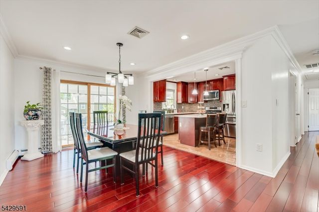127 Warren St, South Plainfield Boro, NJ 07080
