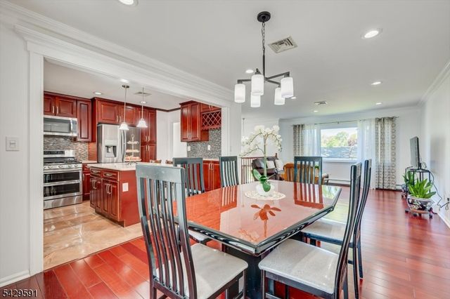 127 Warren St, South Plainfield Boro, NJ 07080