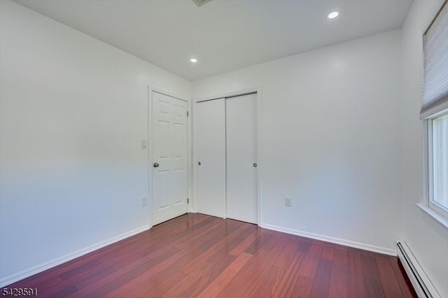 127 Warren St, South Plainfield Boro, NJ 07080
