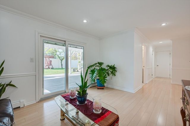 127 Warren St, South Plainfield Boro, NJ 07080