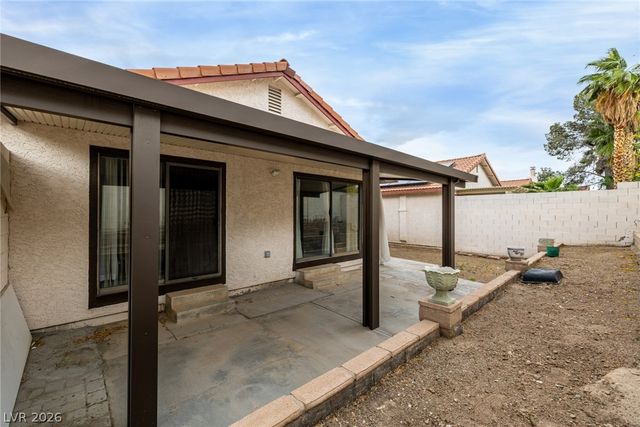 6433 Pearcrest Road, Las Vegas, NV 89108