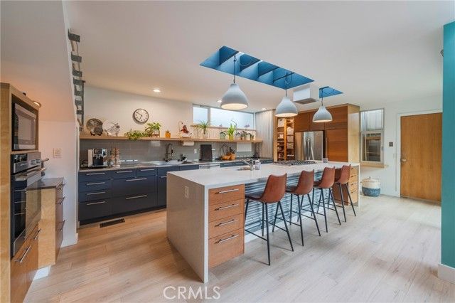 358 Santa Ana, Long Beach, CA 90803