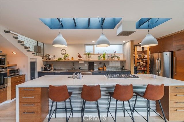 358 Santa Ana, Long Beach, CA 90803