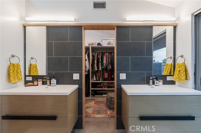 358 Santa Ana, Long Beach, CA 90803