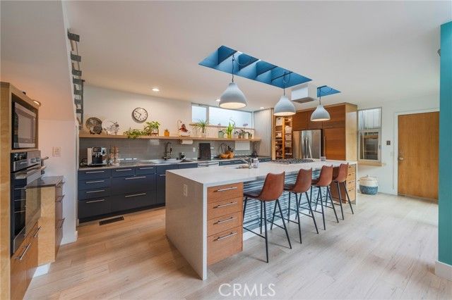 358 Santa Ana, Long Beach, CA 90803