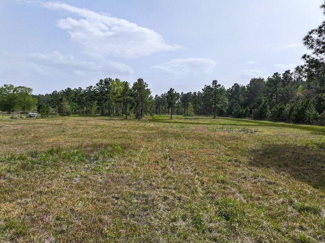 000 Guillory Road, Orange, TX 77632