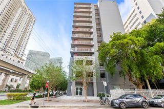 104 SW 9th St 305, Miami, FL 33130