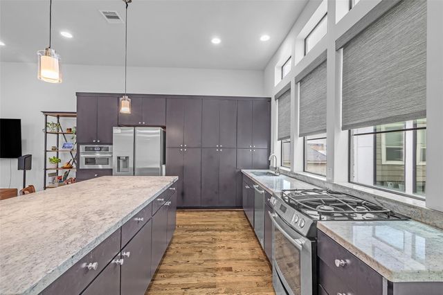 1904 Crockett Street C, Houston, TX 77007