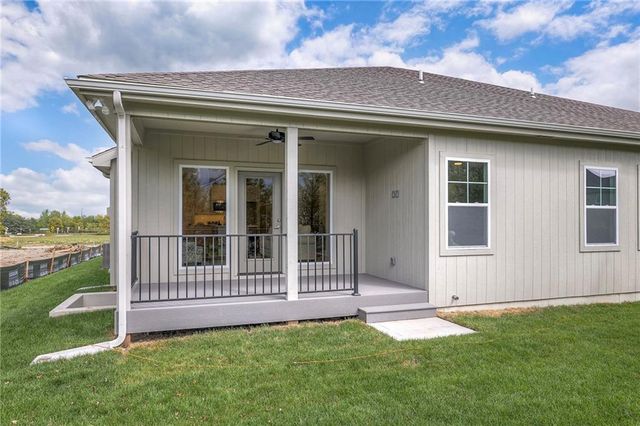 9846 Greeley Street, Lenexa, KS 66227