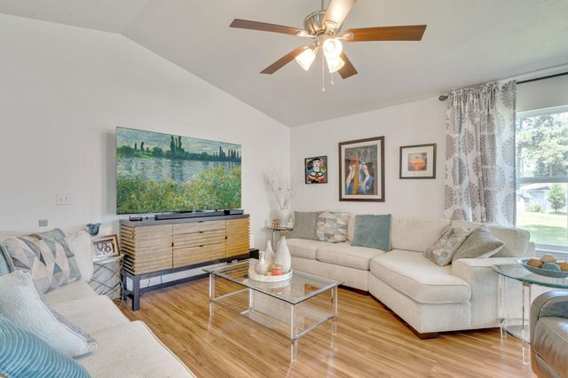 6 Slash Lane, Midway, FL 32343