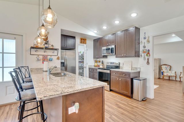 6 Slash Lane, Midway, FL 32343