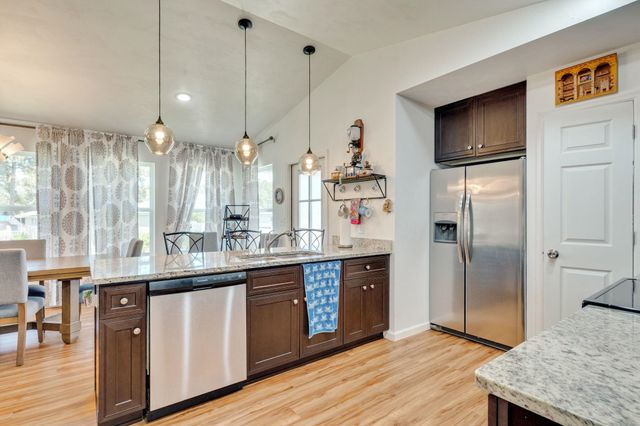 6 Slash Lane, Midway, FL 32343