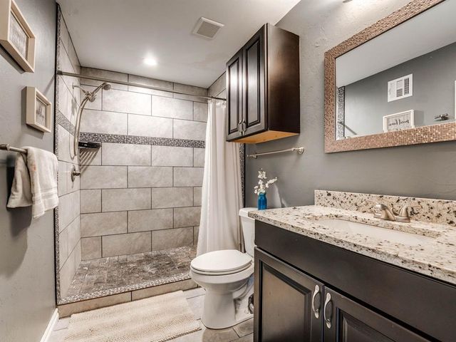 9393 Bear Creek Road, Guthrie, OK 73044