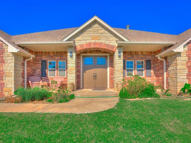9393 Bear Creek Road, Guthrie, OK 73044