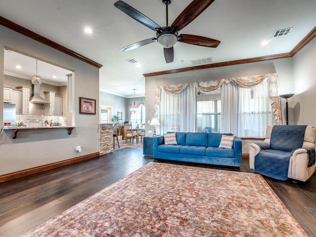 9393 Bear Creek Road, Guthrie, OK 73044
