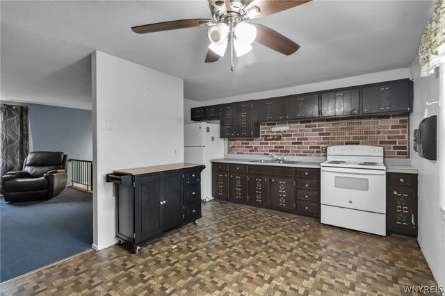 108 West Toulon Drive, Cheektowaga, NY 14227