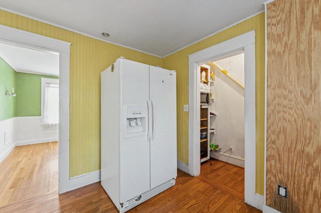 20 Lawndale Avenue, Nashua, NH 03060