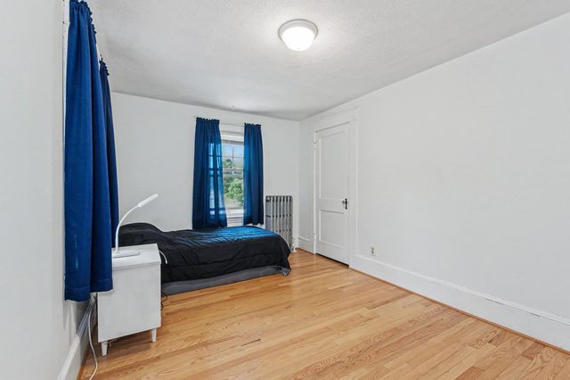20 Lawndale Avenue, Nashua, NH 03060