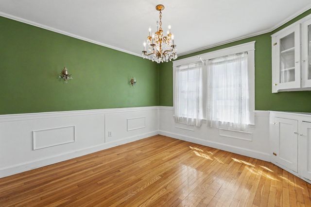 20 Lawndale Avenue, Nashua, NH 03060