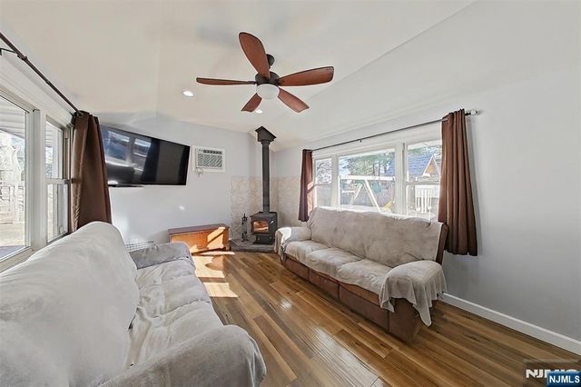 127 Iozia Terrace, Elmwood Park, NJ 07407