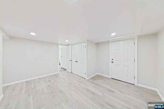 127 Iozia Terrace, Elmwood Park, NJ 07407