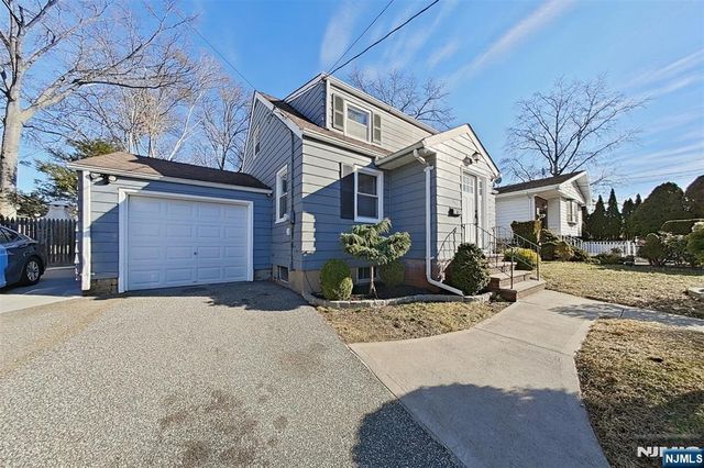 127 Iozia Terrace, Elmwood Park, NJ 07407