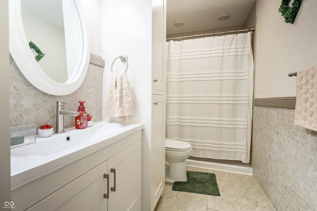 1241 E 400 S, Lebanon, IN 46052