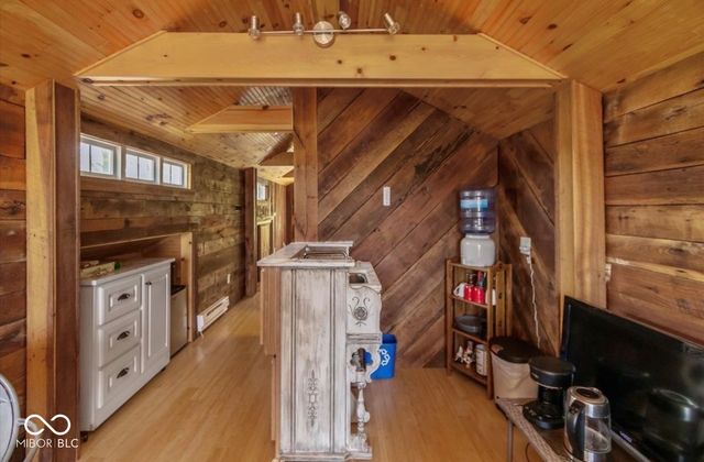 1241 E 400 S, Lebanon, IN 46052