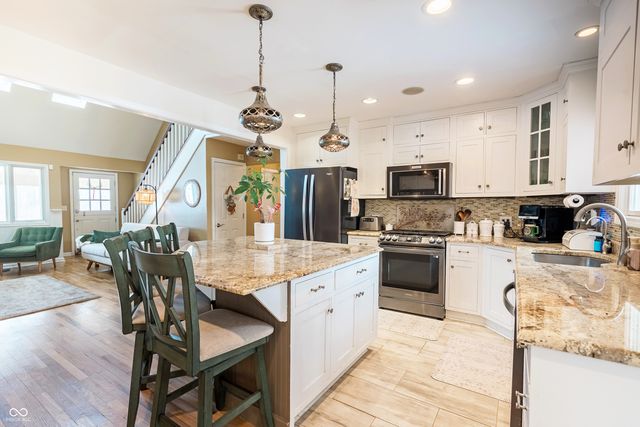 1241 E 400 S, Lebanon, IN 46052