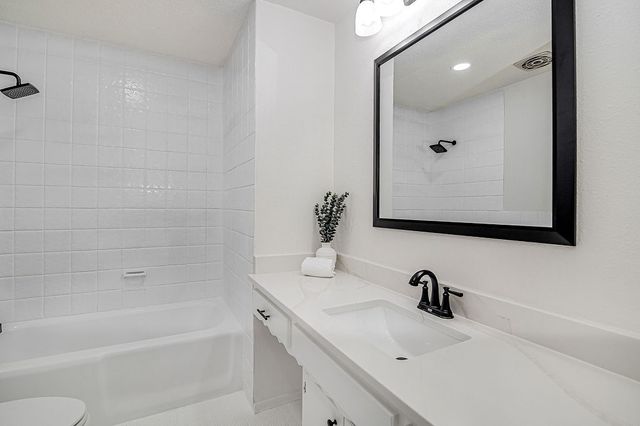 341 Dian Street, Burleson, TX 76028