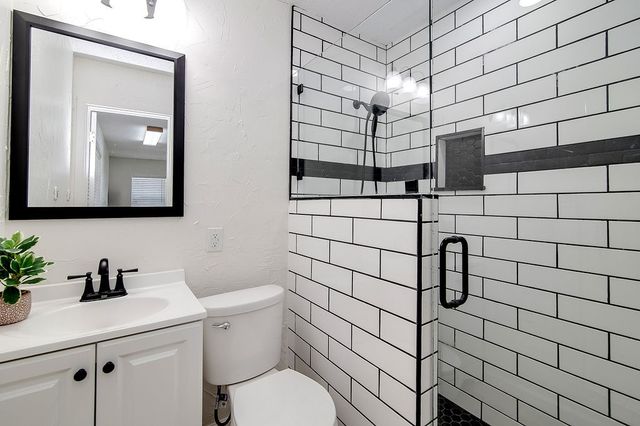 341 Dian Street, Burleson, TX 76028