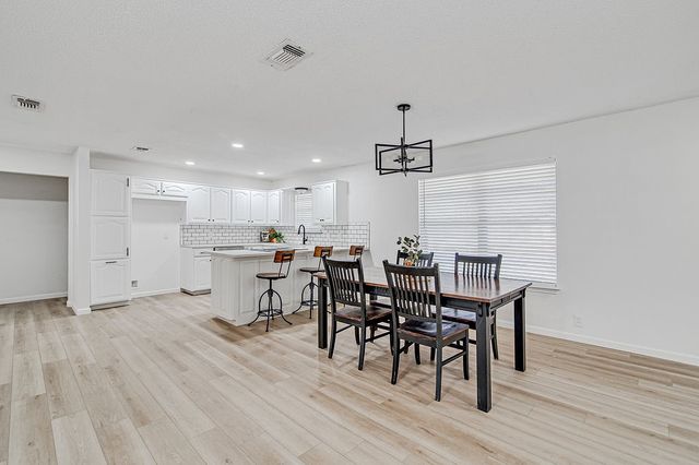 341 Dian Street, Burleson, TX 76028