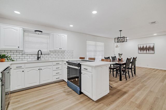 341 Dian Street, Burleson, TX 76028